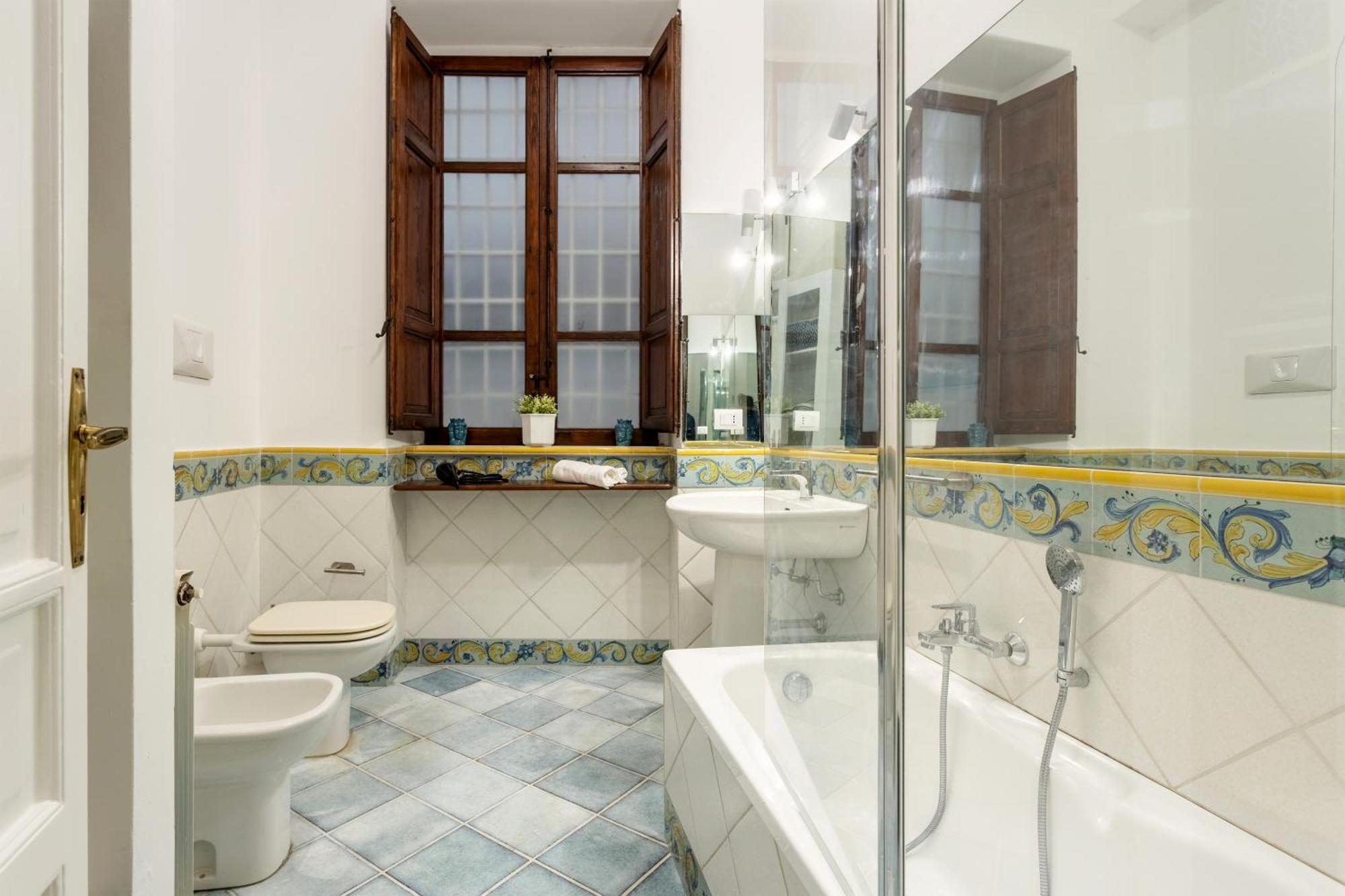 Cicco'S Home - Holidays Apartment Palermo Luaran gambar